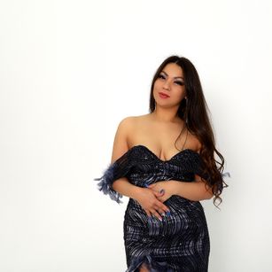 Model - TianaMilano dildo