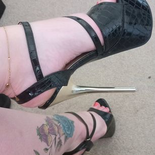 Model - Mistress Clare cuckold