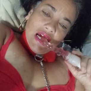 Model - Cubana bigboobs