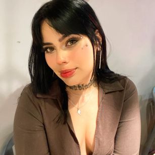 Model - Luana Marcielo joi