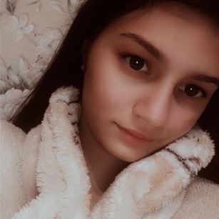 Model - SolaZola anal