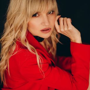 Model - Bel_Cassandra ass