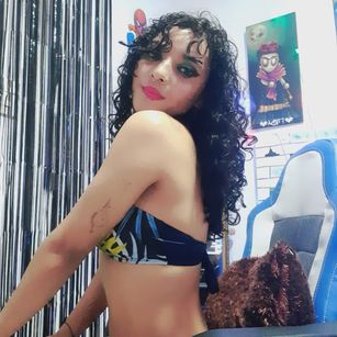 Model - Adelyne jhons Tierna