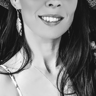 Model - Kyndall Kummingz feet