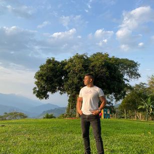 Model - Dante Dion teen