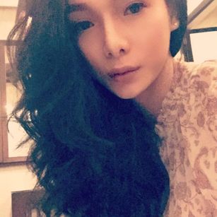 Model - QueenKendall asian