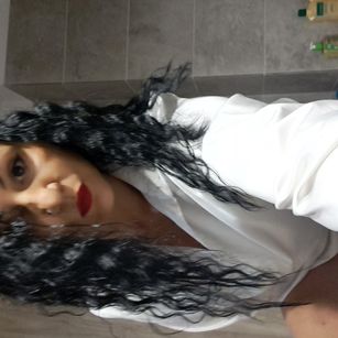 Model - CharrloteXX squirt