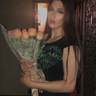 Model - Kriss sweety