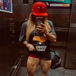 Model - Sofia Borton bigass