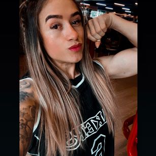 Model - Sofia Borton atm