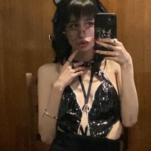 Model - Gothdess paypig