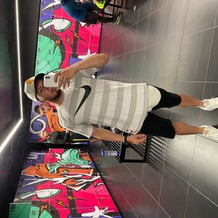 Model - Aron1907 beautifull