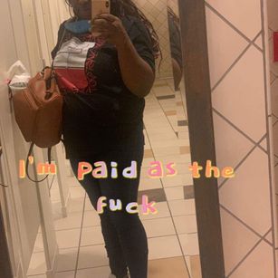 Model - Nikki Taylor shy