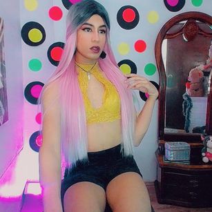 Model - Emma21 bigcock