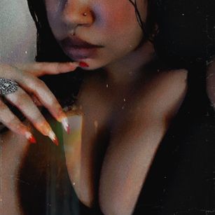 Model - Princess Bubbi findom