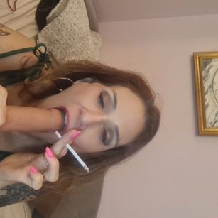 Model - Melissa Johnson latex