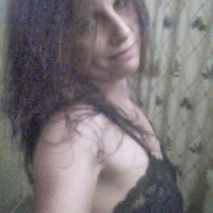 Model - Silk Tilc blowjob