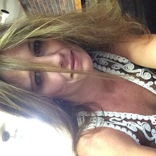 Model - Silk Tilc milf