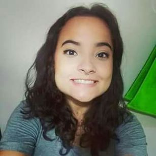 Model - Emma Luna latina