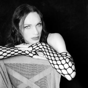 Model - Milena_Hardy fit