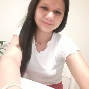 Model - BabyRose petite