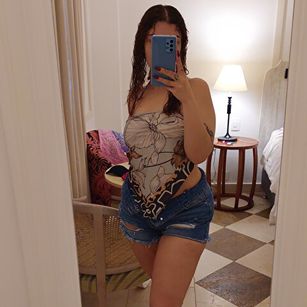 Model - Chama369vc Hot