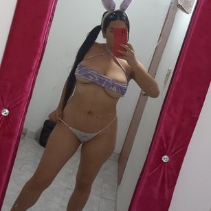 Model - candy love ass