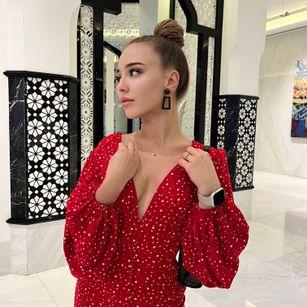 Model - MonicaKeys feet