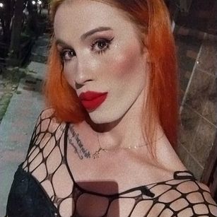 Model - ALLISON FERNANDA RUIZ dirty