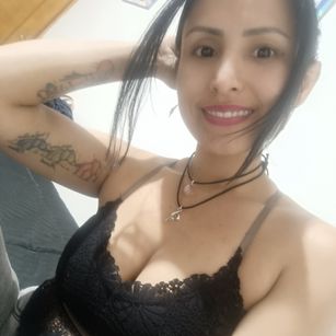 Model - Flowertasty cheerful