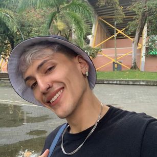 Model - coca colo ass