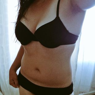 Model - SexyCyberLilly girlnextdoor