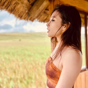 Model - NickyStyris feet