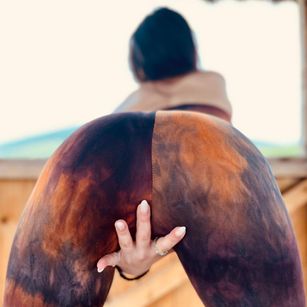 Model - NickyStyris feet