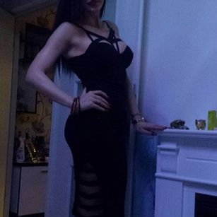 Model - DESIREE Fountaine