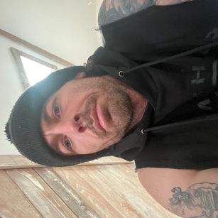 Model - Chad Burbank anal