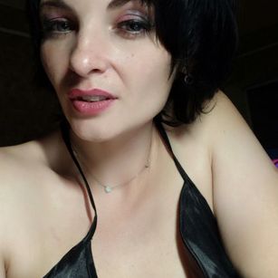 Model - Sweet badgirl