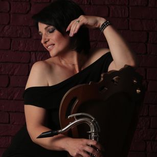 Model - Sweet leather