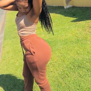 Model - Candymode ass