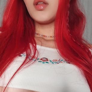 Model - Honey bxby latina