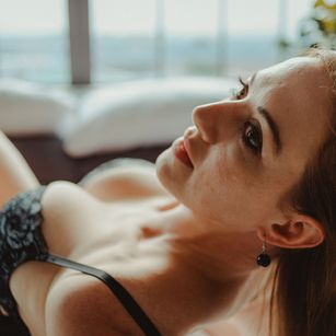 Model - Topsy Wilde femdom