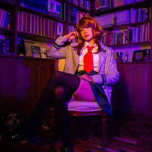 Model - Jade Delux cum