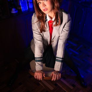 Model - Jade Delux nylon