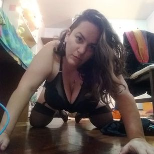 Model - Lilith Goddess hairy