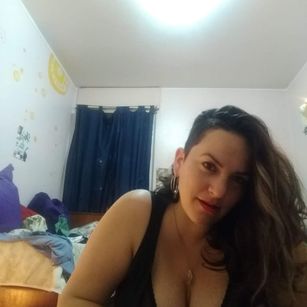 Model - Lilith Goddess findom