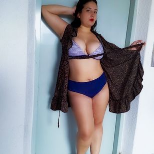 Model - Annie Evans shorthair