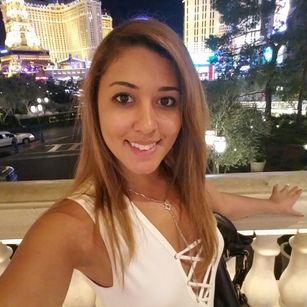 Model - Aryn Adams heels