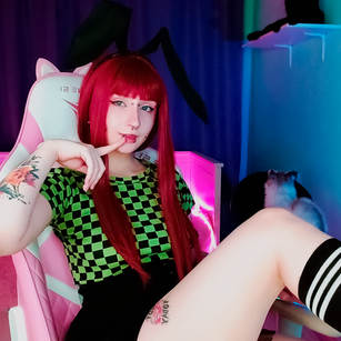 Model - EmmyBunny young