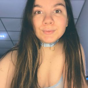 Model - Corty bigtits