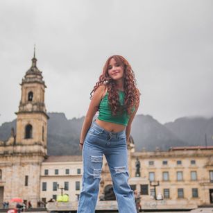 Model - Princes_Kitty saliva